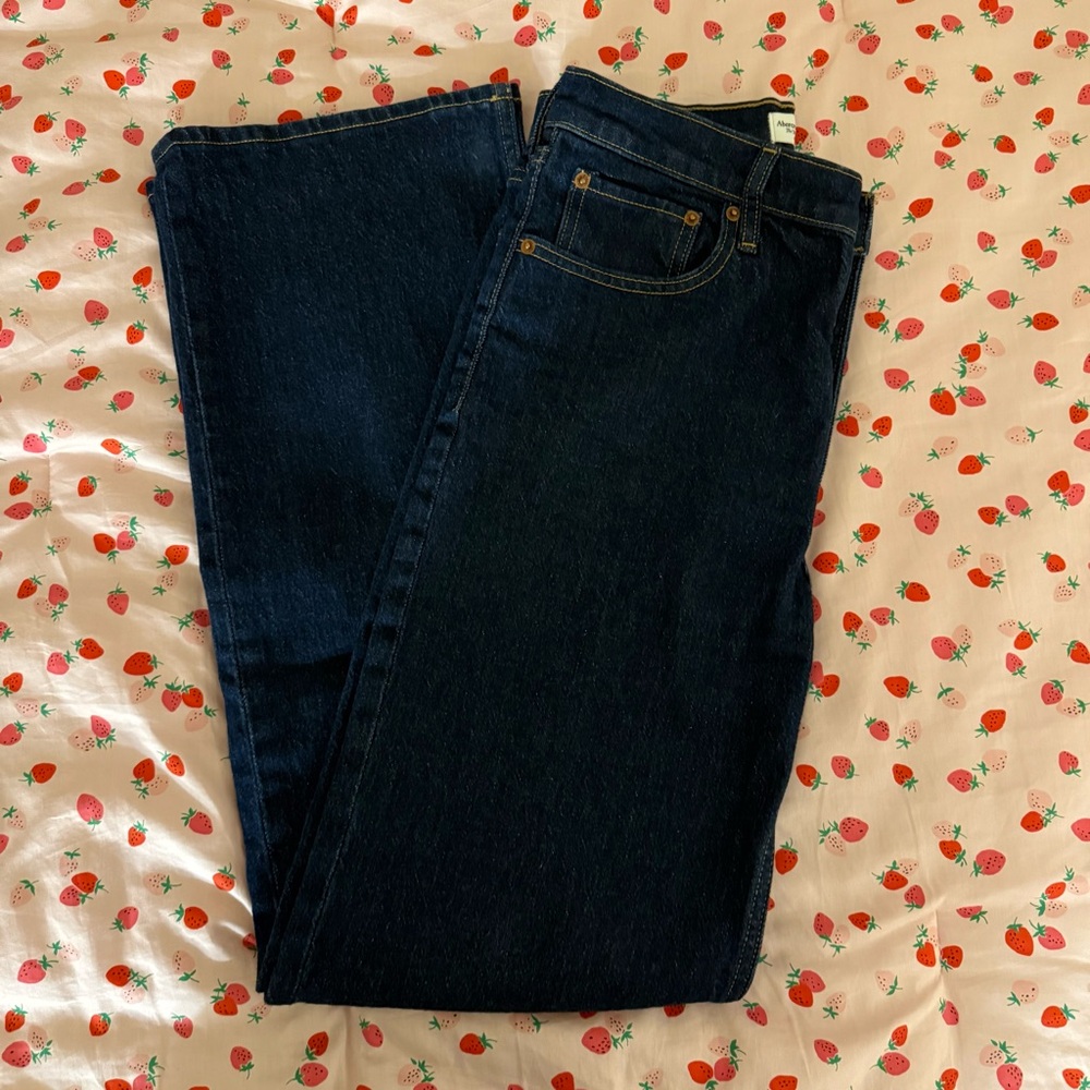Abercrombie & Fitch 90s High Rise Relaxed Jeans Size 27